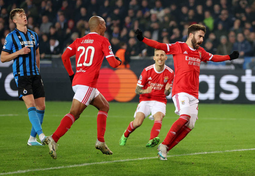 Бенфика уверенно обыграла Брюгге, Яремчук просидел весь матч в запасе