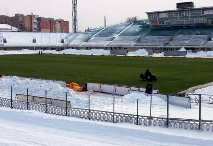 Центральный матч тура в УПЛ посетили 95 человек Центральный матч тура в УПЛ посетили 95 человек