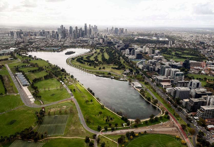 На Гран-прі Австралії хочуть зробити чотири зони DRS