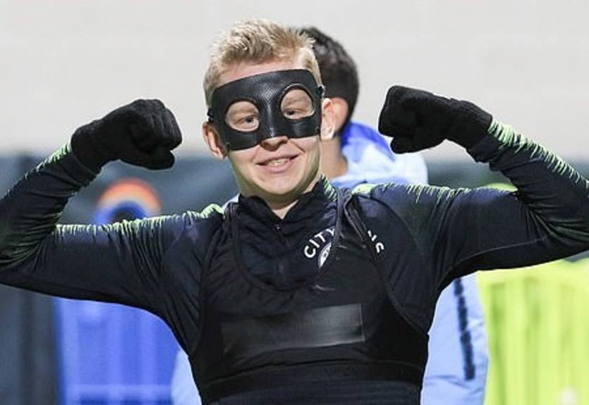 Зинченко показал устрашающий образ, в котором будет играть в ближайших матчах Зинченко показал устрашающий образ, в котором будет играть в ближайших матчах