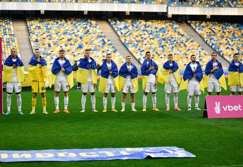 Украинизация: Заря сменила логотип