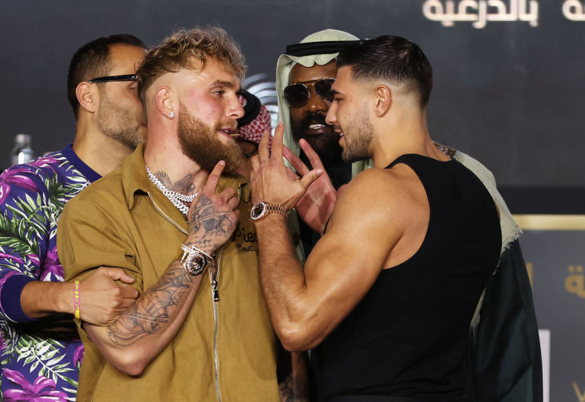 Дрейк поставил 400 тысяч на то, что Джейк Пол нокаутирует брата Фьюри