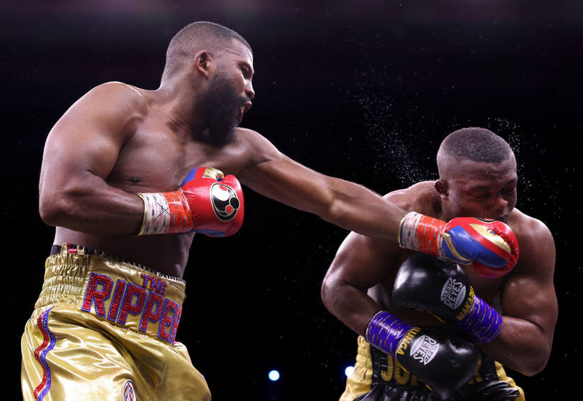 Джек зупинив Макабу, відібравши титул чемпіона WBC у важкій вазі Джек зупинив Макабу, відібравши титул чемпіона WBC у важкій вазі