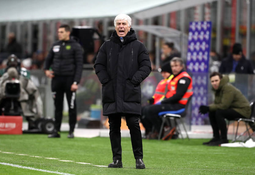 Гасперіні кинув бутербродом у фанатів Мілана