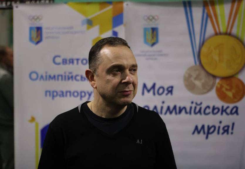 Гутцайт покинул одну из трех своих должностей