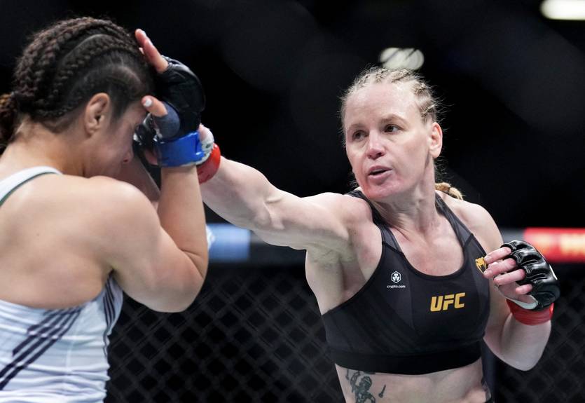 Домінуюча чемпіонка UFC у найлегшій вазі Шевченко програла титул Грассо
