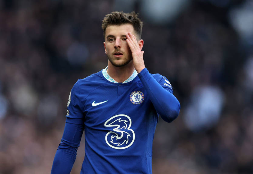 Маунт и Челси далеки от заключения нового контракта