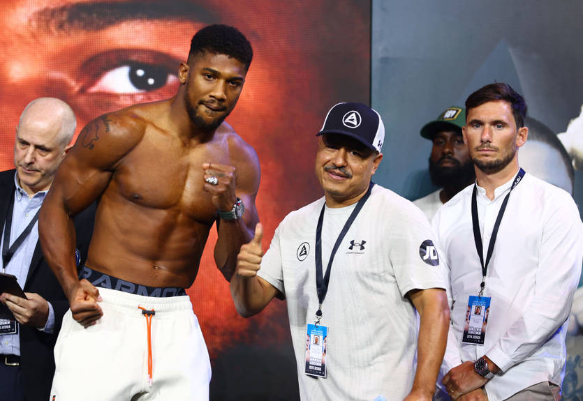 "Следствие разочарования": Экс-тренер Джошуа - о срыве Энтони на Усика