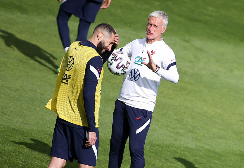 Дешам назвав причину відсутності Бензема на чемпіонаті світу-2022 Дешам назвав причину відсутності Бензема на чемпіонаті світу-2022