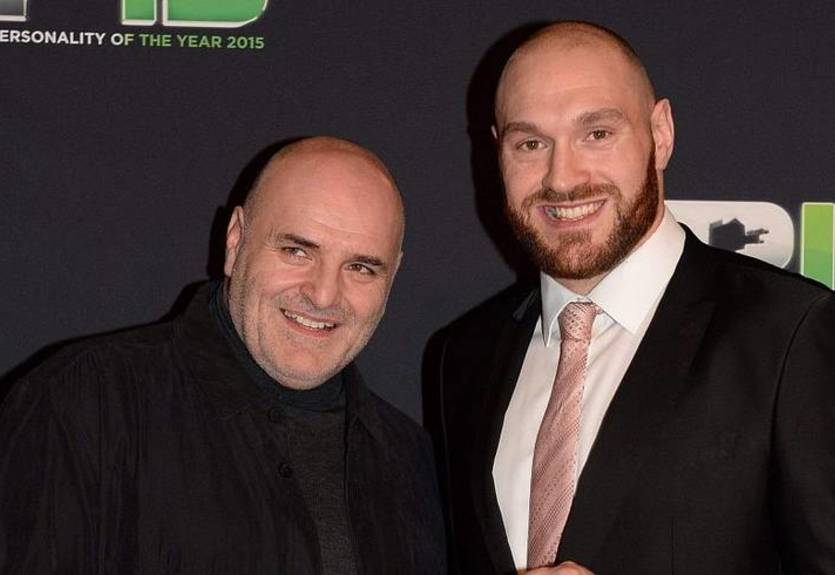 Отец Фьюри: С кем бы ни дрался Усик, он не заработает даже четверть того, что предложил ему Тайсон Отец Фьюри: С кем бы ни дрался Усик, он не заработает даже четверть того, что предложил ему Тайсон