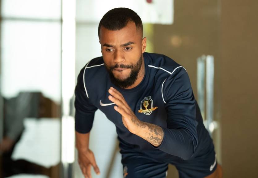 Днепр-1 объяснил, за что на клуб наложили запрет на трансферы Днепр-1 объяснил, за что на клуб наложили запрет на трансферы