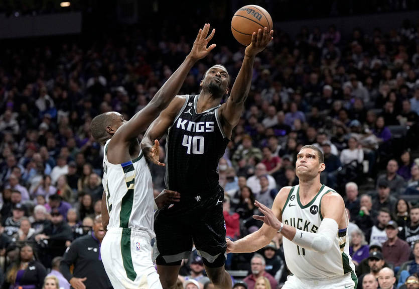 НБА: Голден Стейт здолав Фінікс, Сакраменто Леня поступився Мілуокі