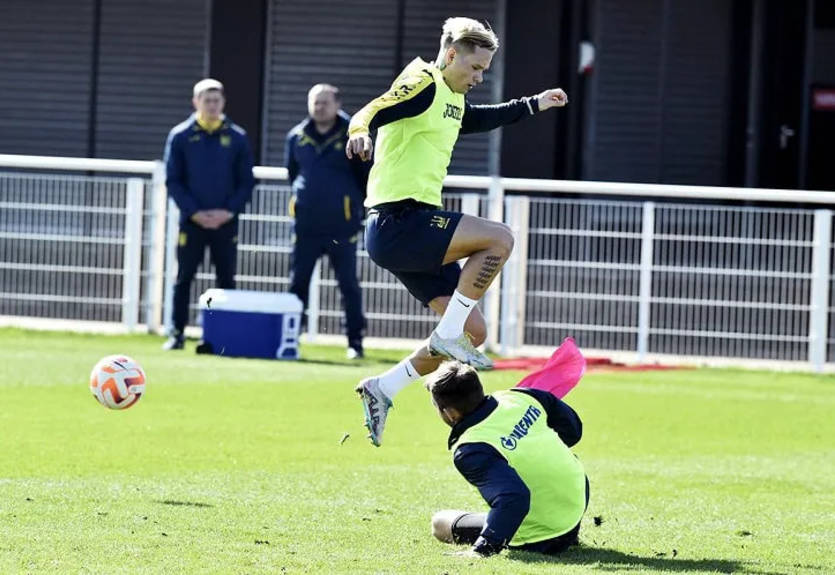 Шансы Украины пройти на Евро-2024: выход из группы возможен, но маловероятен