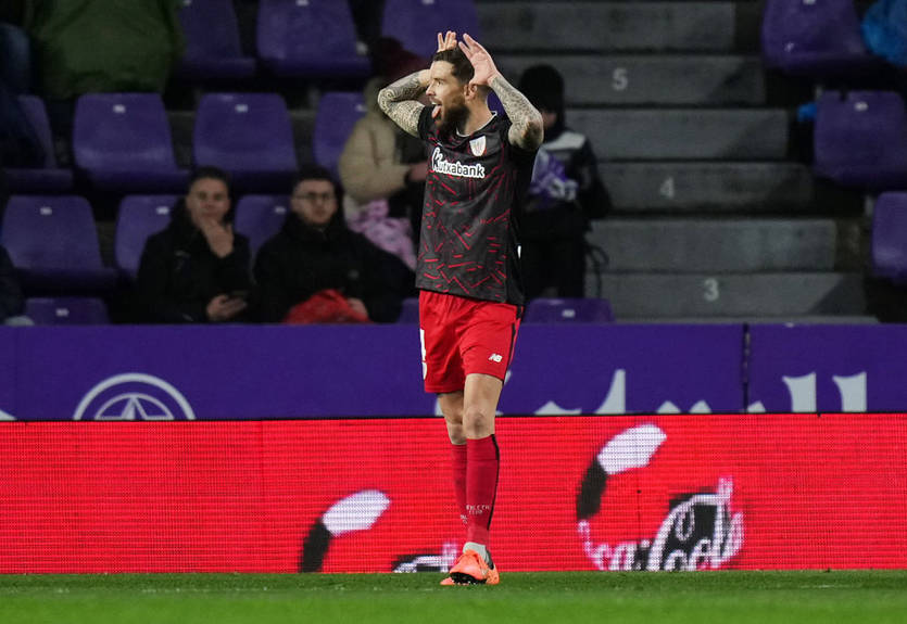 Атлетико намерен побороться с Барселоной за защитника Атлетика Бильбао Атлетико намерен побороться с Барселоной за защитника Атлетика Бильбао