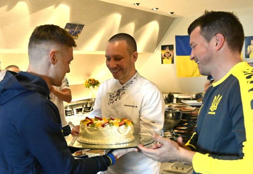 Збірна привітала одного з лідерів з народженням сина