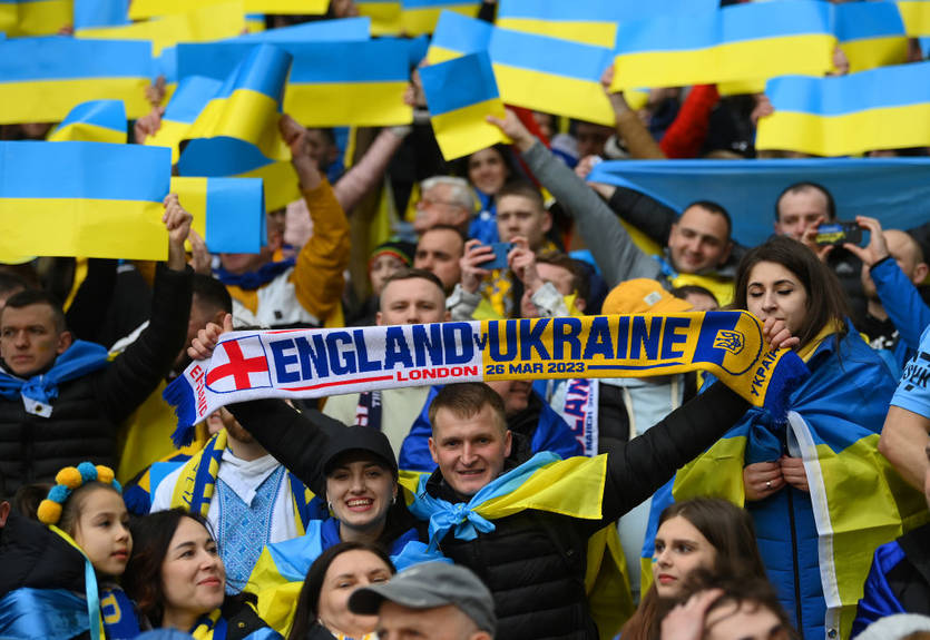 Дайте самолеты, Puck Futin и прочее: как за Украину на Уэмбли болели Дайте самолеты, Puck Futin и прочее: как за Украину на Уэмбли болели