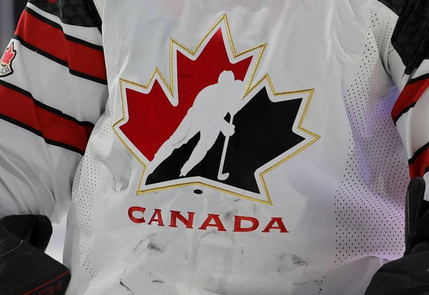 П'ять гравців юнацької команди Канади 2018 року підозрюються у зґвалтуванні жінки