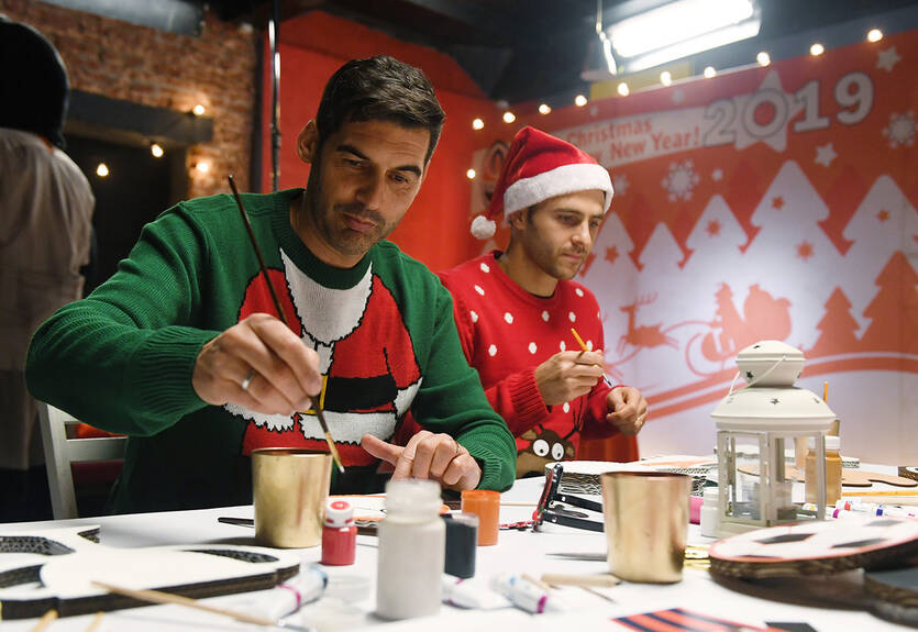 Игроки Шахтера снялись в новогоднем клипе