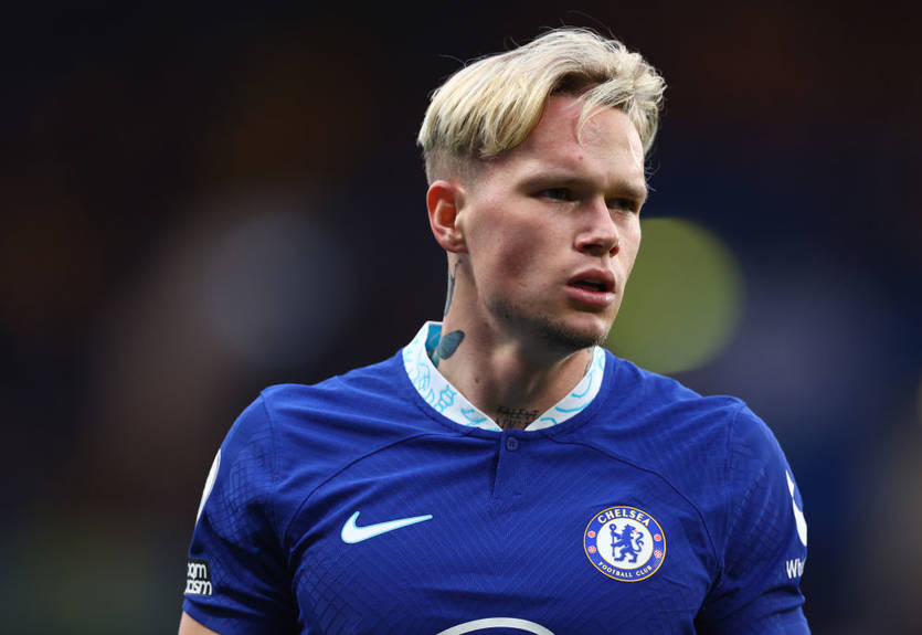 Мудрику, Мадуеке та іншим футболістам доводилося переодягатися в коридорі на базі Челсі Мудрику, Мадуеке та іншим футболістам доводилося переодягатися в коридорі на базі Челсі