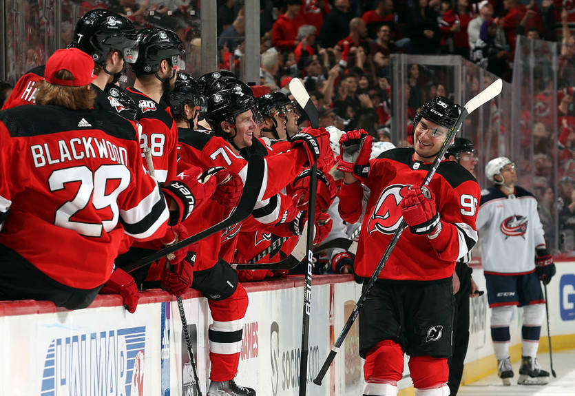 НХЛ: Нью-Джерси уничтожил Коламбус, Детройт и Баффало определили победителя по буллитам НХЛ: Нью-Джерси уничтожил Коламбус, Детройт и Баффало определили победителя по буллитам