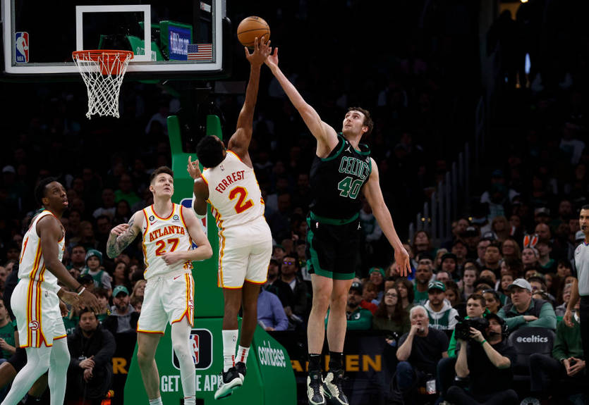 НБА: Бостон переиграл Атланту, Шарлотт Михайлюка справился с Кливлендом