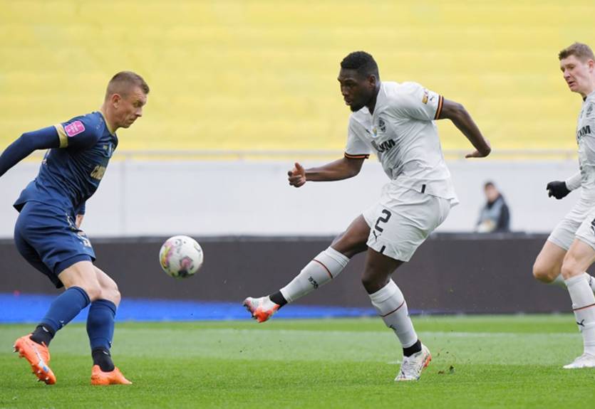 Шахтер на последних секундах вырвал волевую победу над Львовом