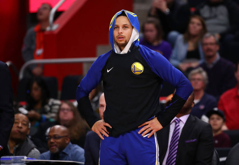 NASA пригласила Карри в свою лабораторию