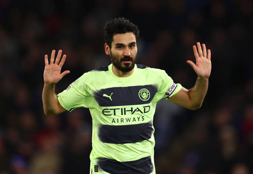 Агент Гюндогана опроверг договеренности с Барселоной