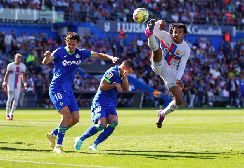 Барселона на выезде не смогла обыграть Хетафе