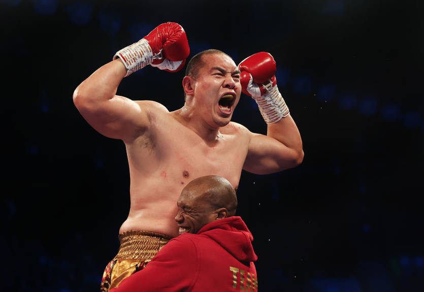 Менеджер Чжилея заявив про готовність влаштувати бій проти Усика або Ф'юрі