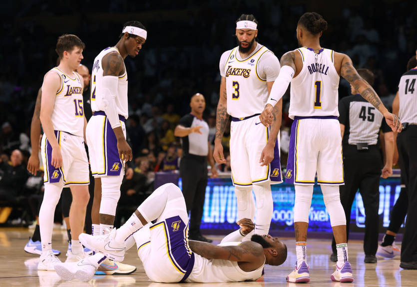 Плей-офф НБА: Майами вновь шокировал Милуоки, Лейкерс справились с Мемфисом (23.04.23)