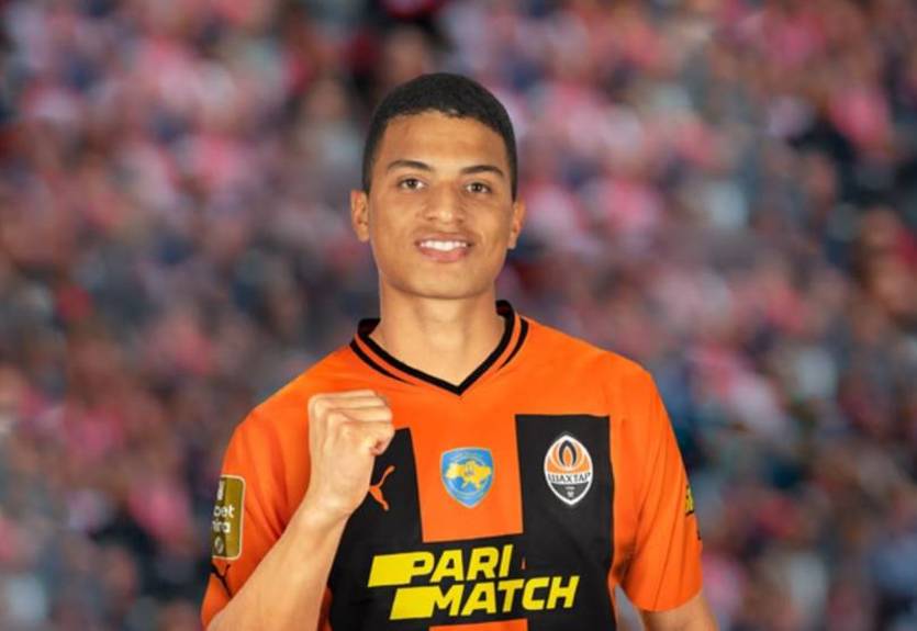 Форвард Шахтаря, воротар Зорі та інші увійшли до рейтингу гравців, які отримали найбільше досвіду в офіційних іграх