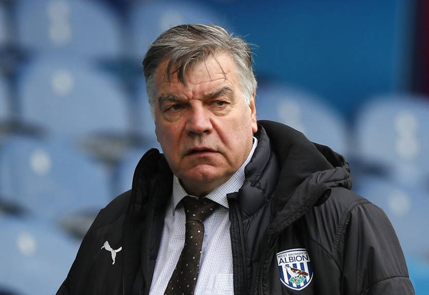 Лидс сменил тренера за четыре тура до конца чемпионата