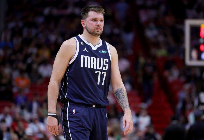 Дончич сплатить похорони усіх жертв теракту в белградській школі