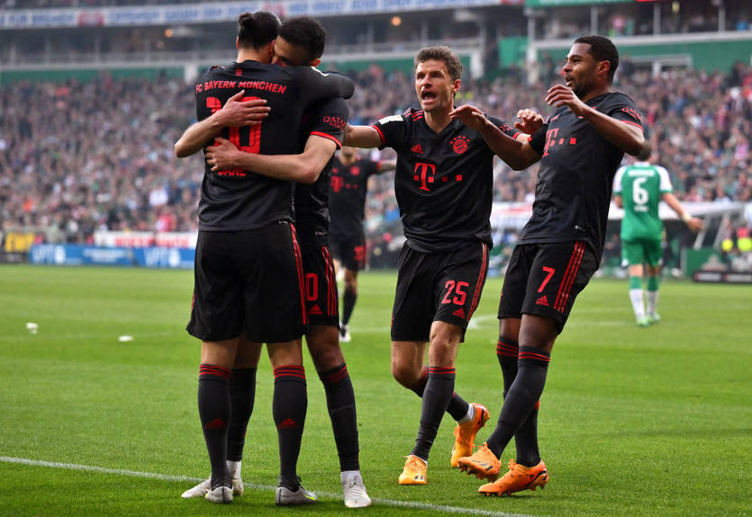 Бавария не без проблем обыграла Вердер и увеличила отрыв от Боруссии Д