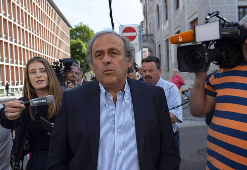 Платіні розкритикував нинішнє керівництво ФІФА та УЄФА Платіні розкритикував нинішнє керівництво ФІФА та УЄФА