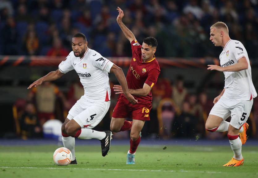 Рим выстоял! Рома в упорной борьбе смогла обыграть Байер