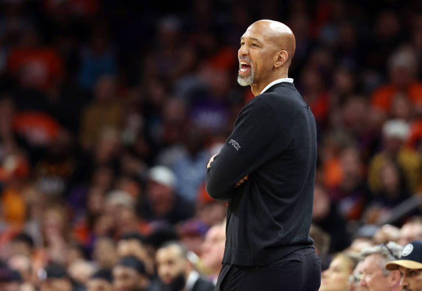 Финикс уволил главного тренера после неудачи в плей-офф