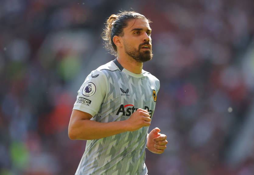 Хавбек Вулверхэмптона согласовал контракт с Барселоной Хавбек Вулверхэмптона согласовал контракт с Барселоной