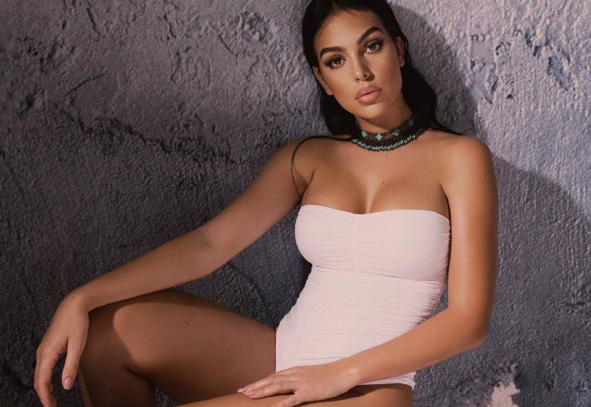 Непристойное видео: Джорджина Родригеса взяла частный урок тверка у популярного учителя