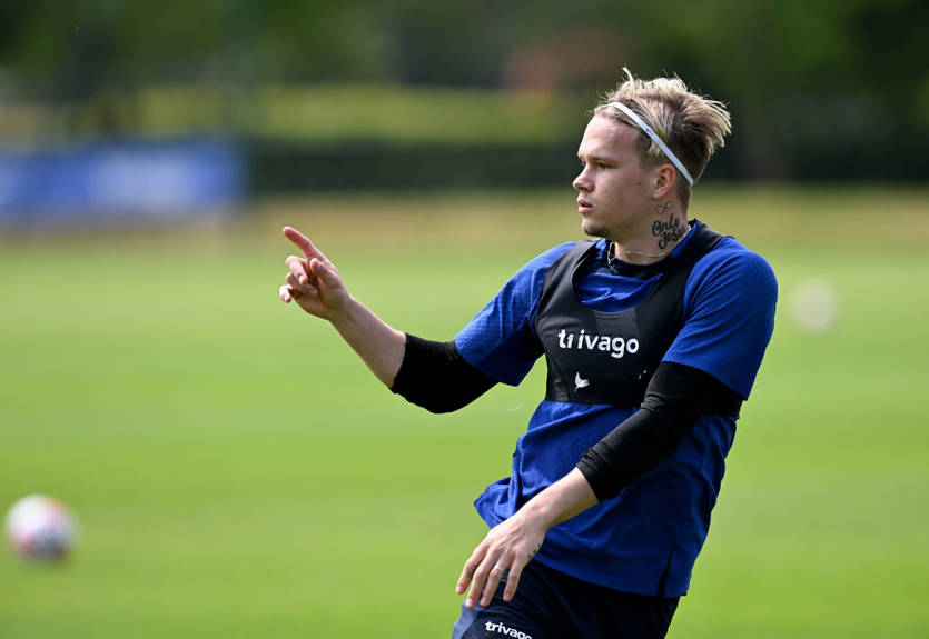 "Какие мышцы": Лидер Челси оценил мускулистость Мудрика "Какие мышцы": Лидер Челси оценил мускулистость Мудрика