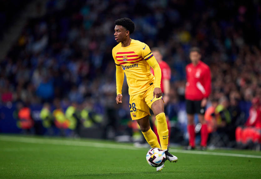 Мощное переобувание: Игроки Барселоны поблагодарили российских фанатов за поддержку