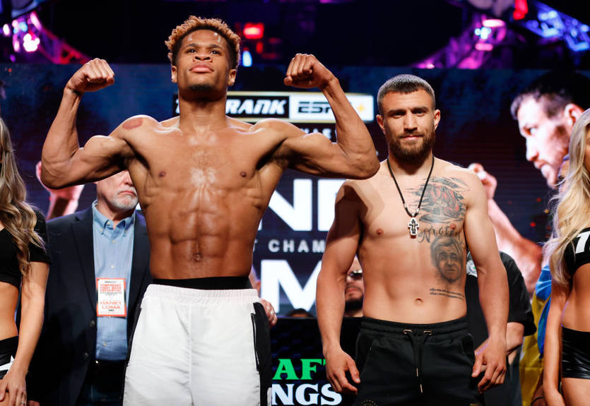 Оглашены гонорары Хэйни и Ломаченко за бой