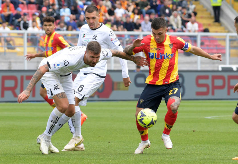 Специя Коваленко благодаря ничье с Лечче выбила из Серии А Кремонезе