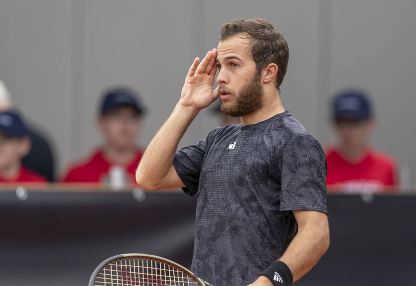 Тенісиста з Франції оштрафували на суму, більшу за ту, яку він заробив цього сезону