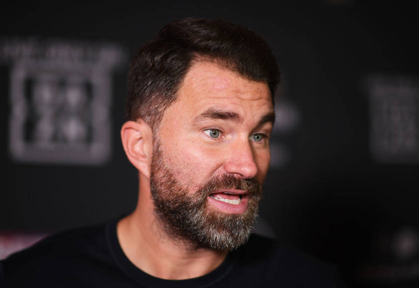 "Это едва ли ограбление": Хирн оценил результат боя Хэйни - Ломаченко