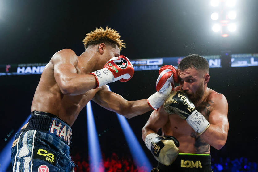Девін Хейні та Василь Ломаченко / Getty Images