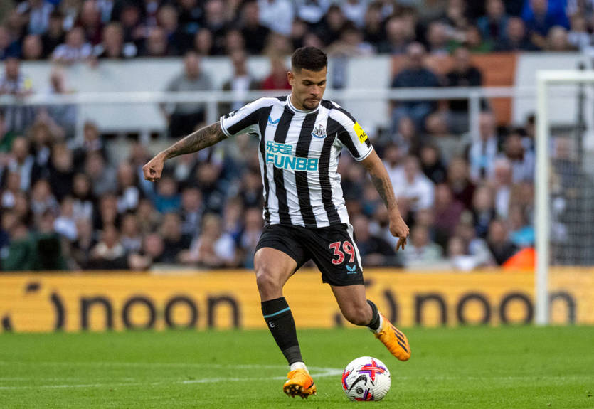 Барселона має намір влітку посилитися лідером Ньюкасла Барселона має намір влітку посилитися лідером Ньюкасла