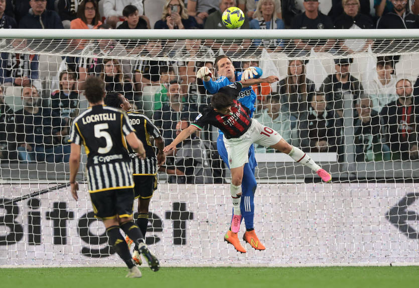 Ювентус - Мілан 0:1 Відео голу та найкращих моментів матчу чемпіонату Італії Ювентус - Мілан 0:1 Відео голу та найкращих моментів матчу чемпіонату Італії