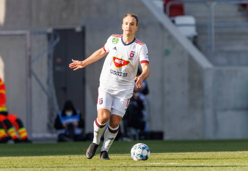 Угорський клуб розпрощався з українським півзахисником Угорський клуб розпрощався з українським півзахисником